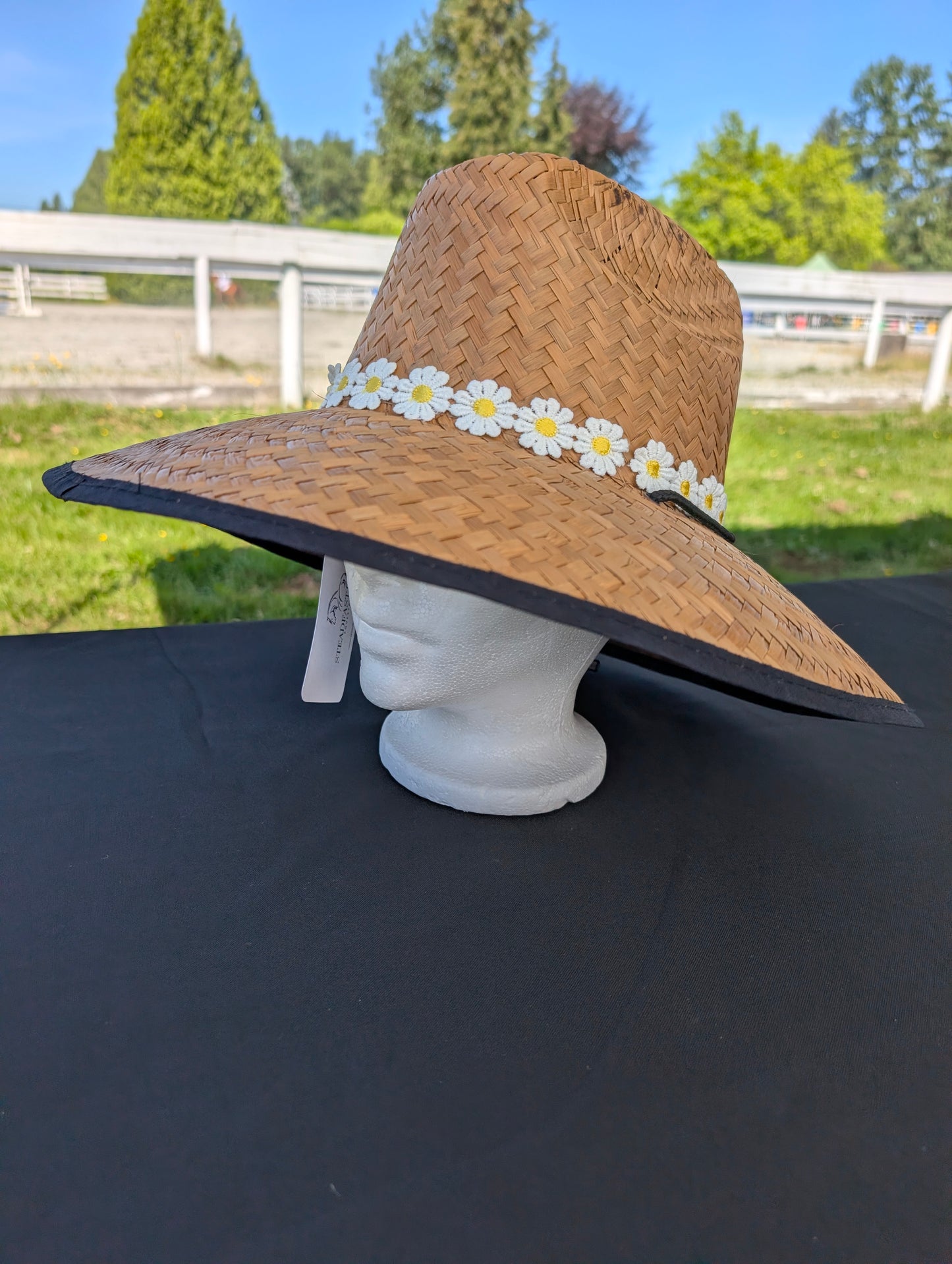 Large Daisy Ribbon Sun Hat